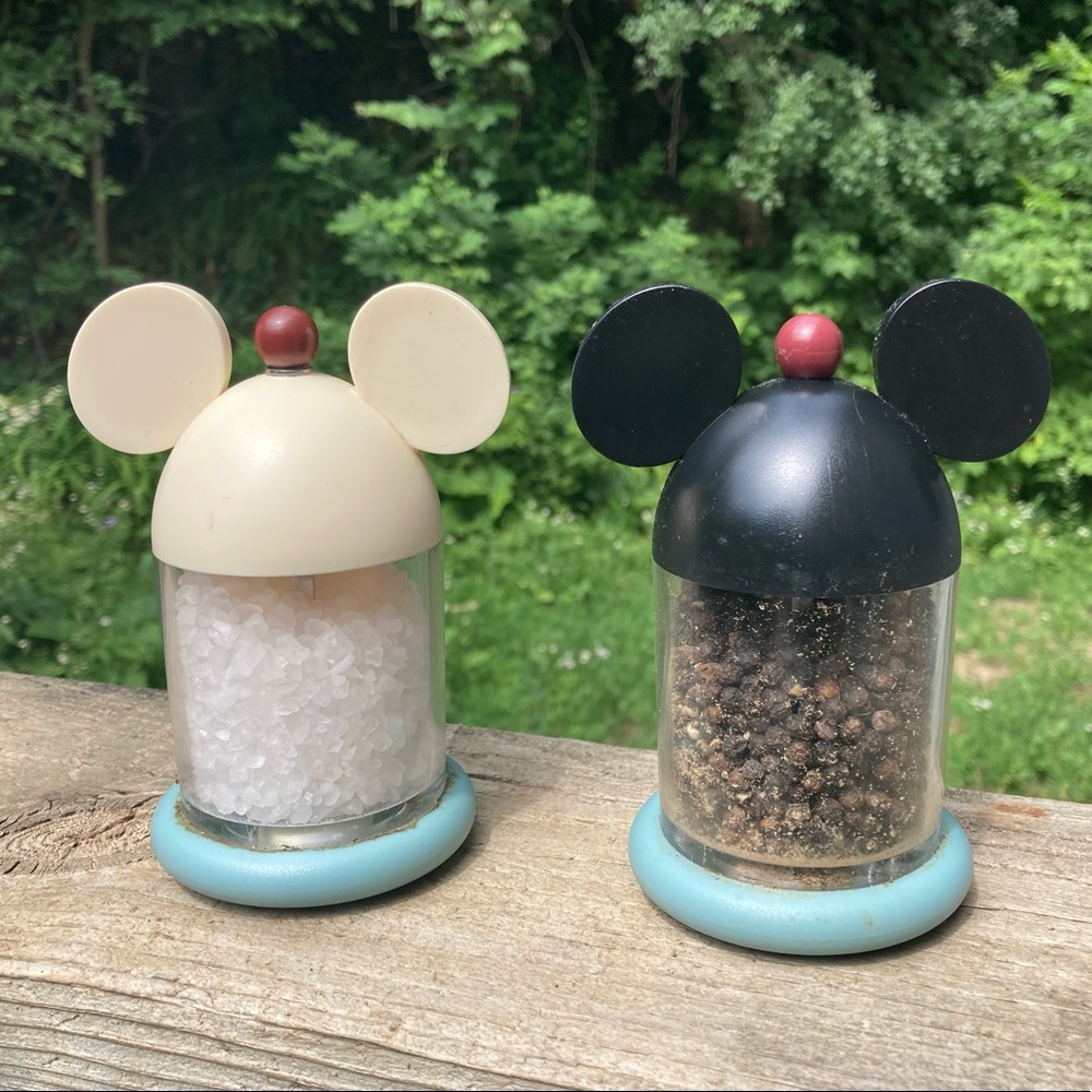 Vintage Michael Graves MICKEY MOUSE Salt Grinder and Pepper Mill Set — blue base